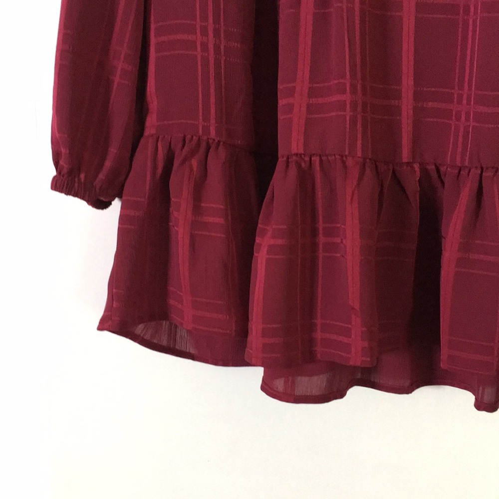 Ruffle Bottom Top - Picture 3 of 6
